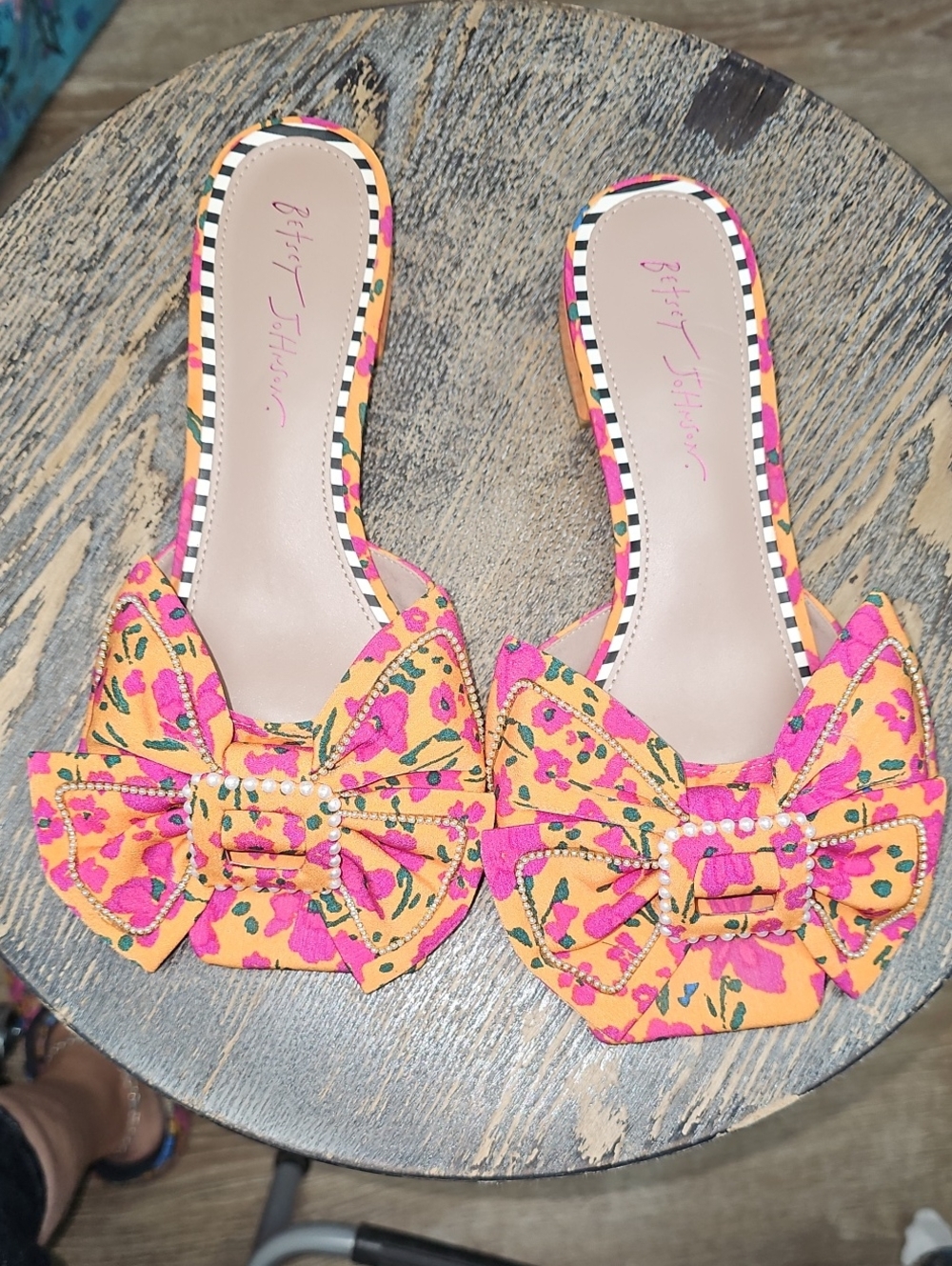 Betsey Johnson Aylah Bow Sandals
